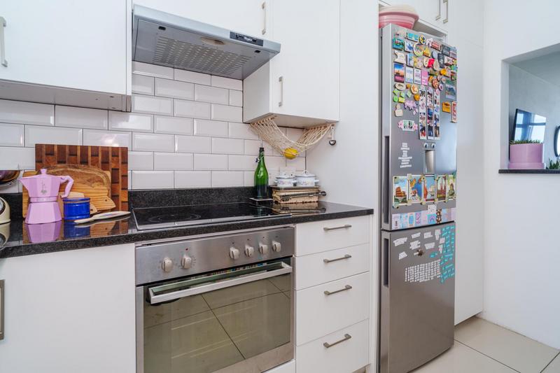 2 Bedroom Property for Sale in Kenilworth Western Cape